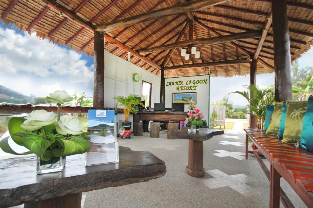 The Villa Laemhin Lagoon Resort Phuket Exterior foto
